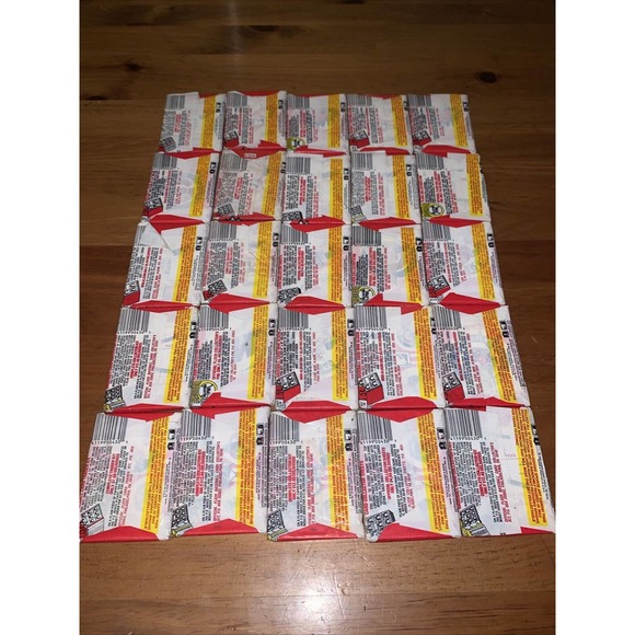 1991 Fleer Baseball Cards Lot of 25 Sealed Unopened Wax Packs! 14ct+sticker - Picture 4 of 4